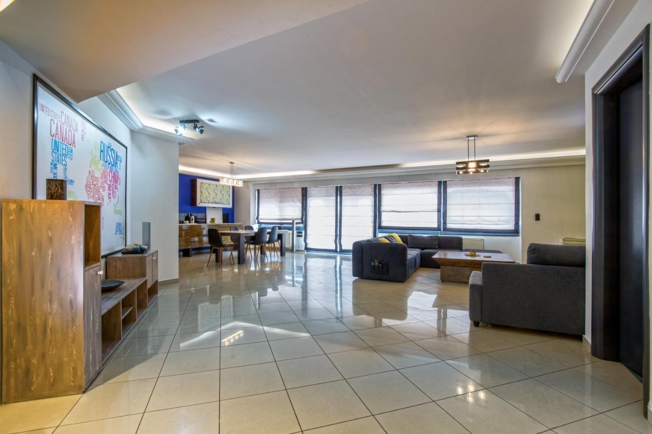 Spacious Modern Apartments With Great Rooftop View Athens Ngoại thất bức ảnh